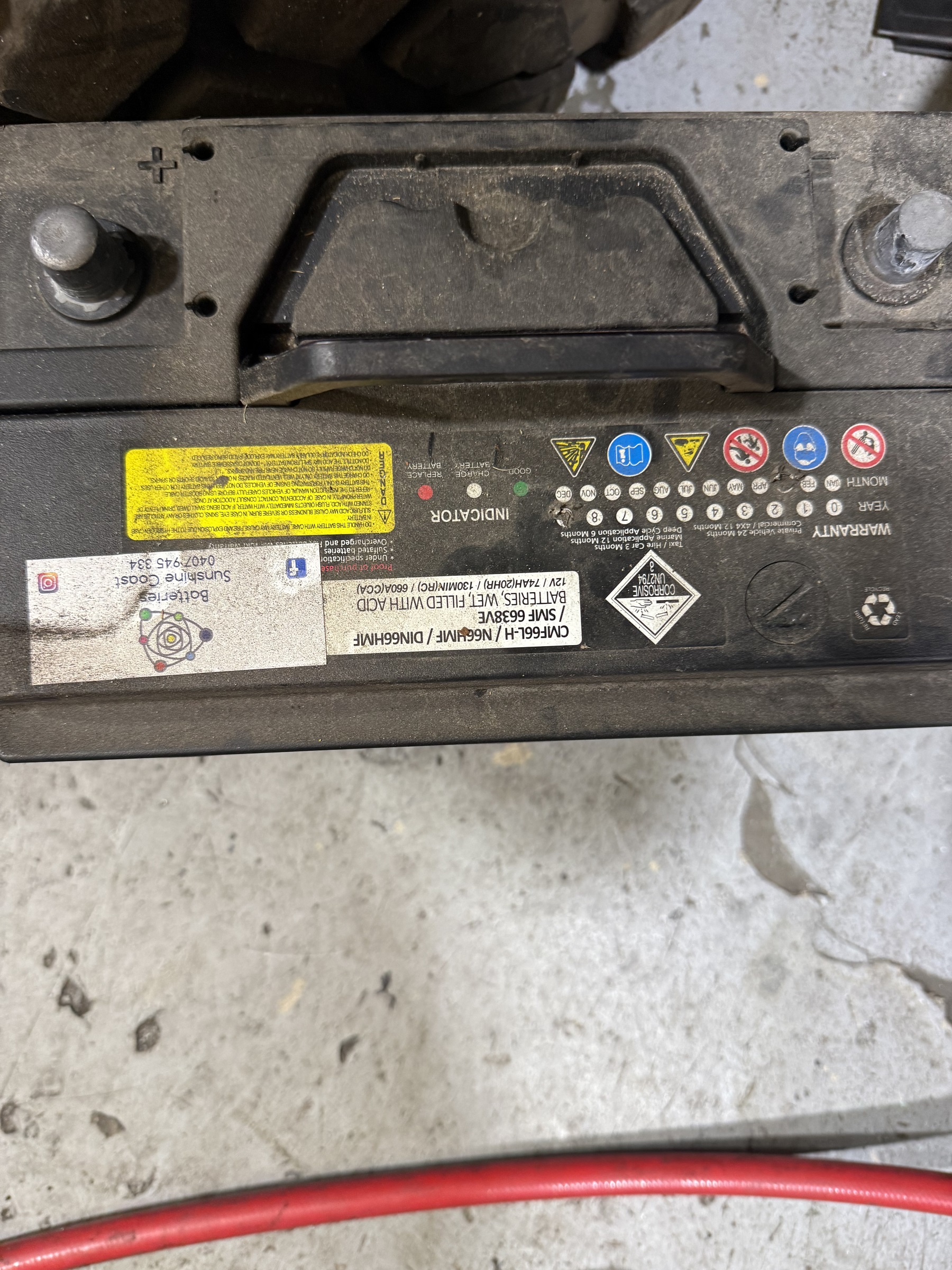 Hyundai i30 weak battery jump start service in Kewdale Perth